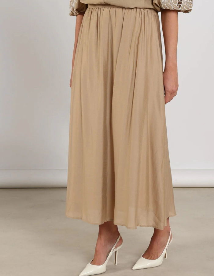 Nukus lange rok camel