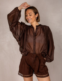 Bruine semi-transparante blouse met pofmouwen