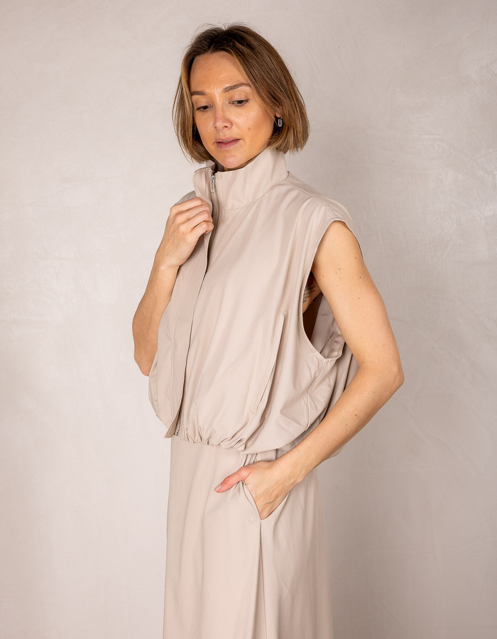 Aimee The Label jas beige