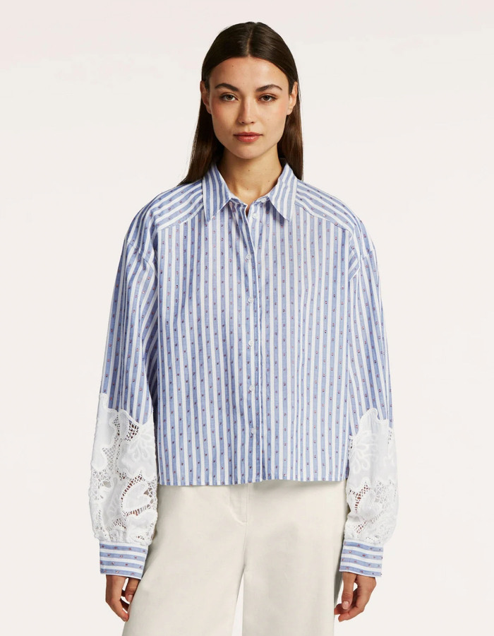 Amal - blouse met lurex streep in blauw