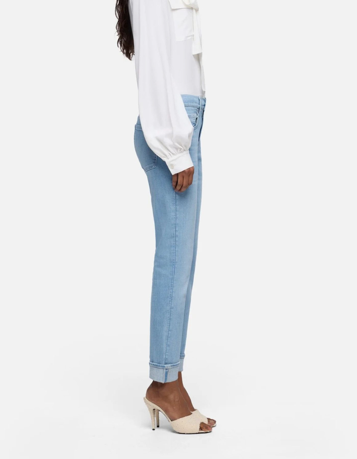 Lichtblauwe skinny jeans met shaping effect