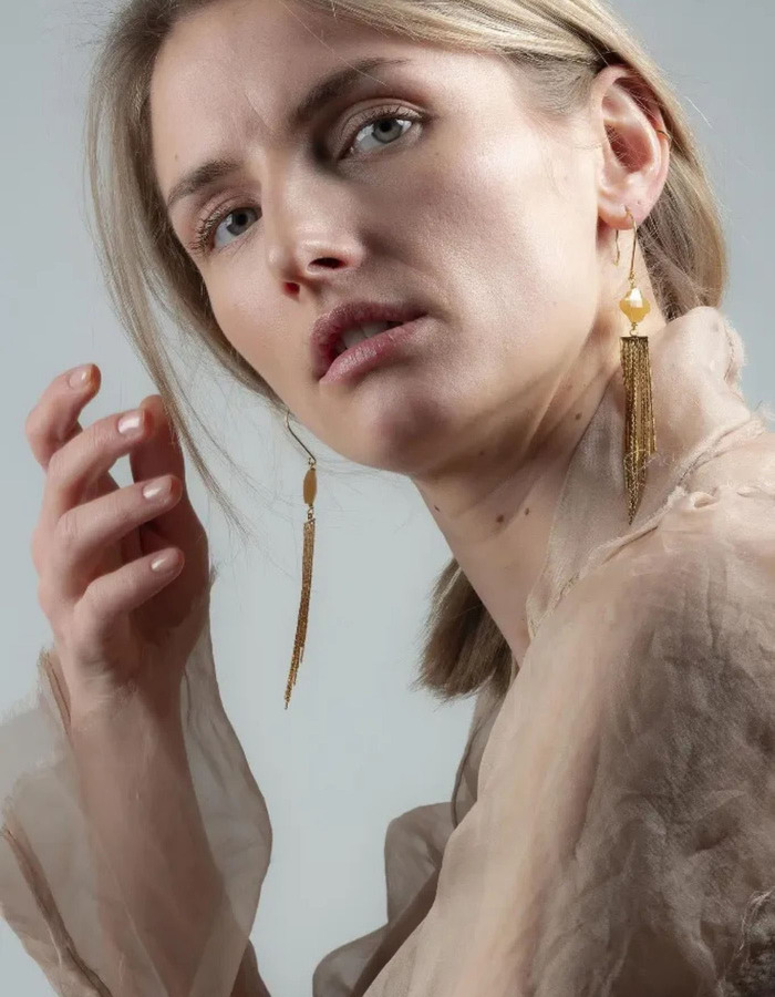 Murielle Perrotti juwelen geel