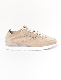 Beige sneaker in suède met minimalistische uitstraling