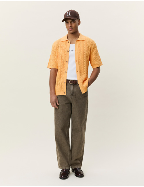 Gebreid gilet met kabelstructuur in oranje