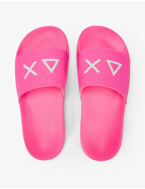 Slippers in fuchsia fluo