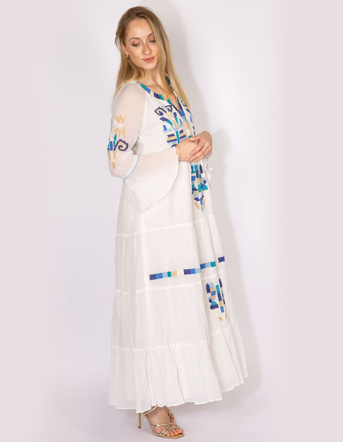 Ecru maxi jurk met borduursels en wijde mouwen