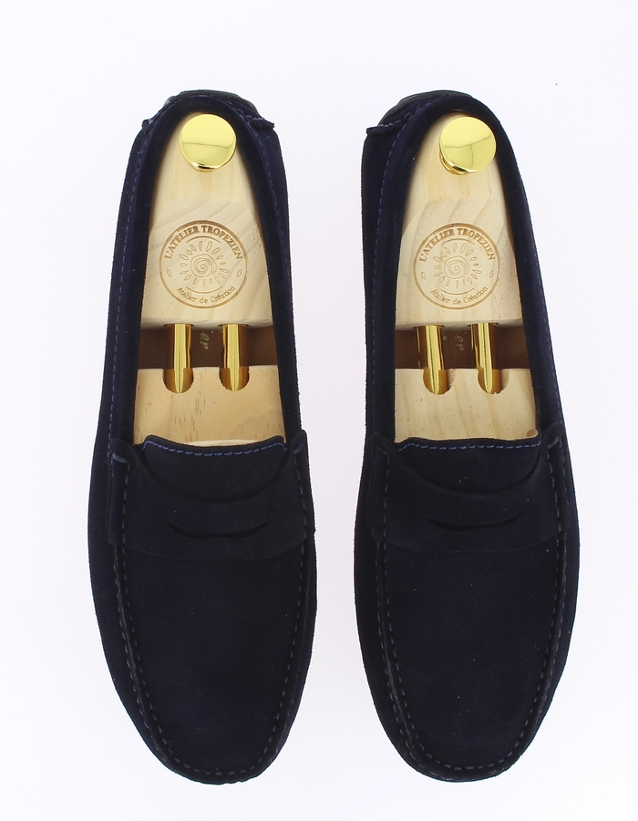 Navy suède loafer met klassieke pennyband