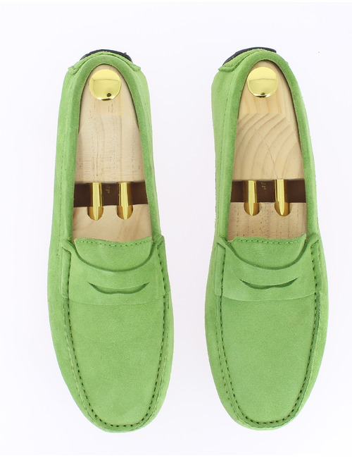 Groene suède loafer met klassieke pennyband