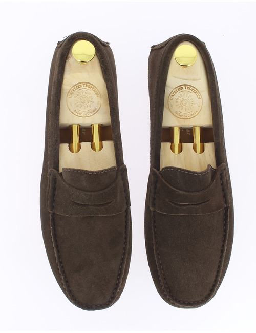 Bruine suède loafer met klassieke pennyband