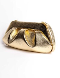 Clutch met metallic finish en plooidetail