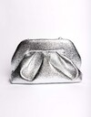 Clutch met geplooide structuur en afneembare schouderriem