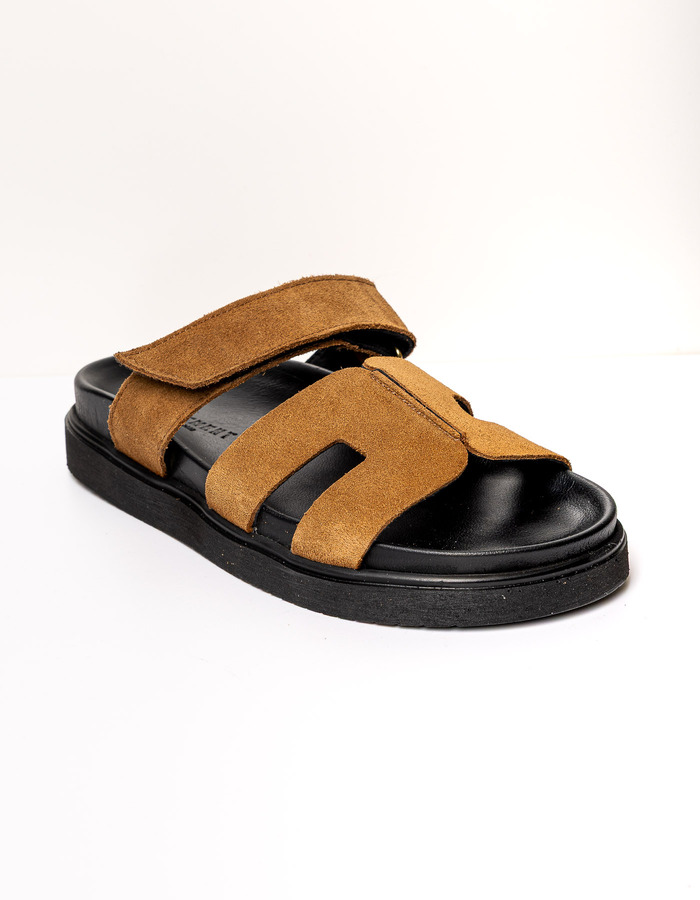 Pavement birkenstock taupe