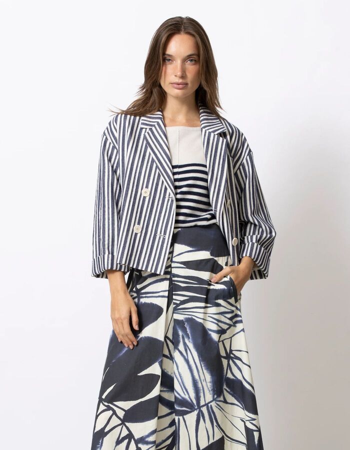 WENDY - Gestreepte blazer met rechte pasvorm en knoopsluiting