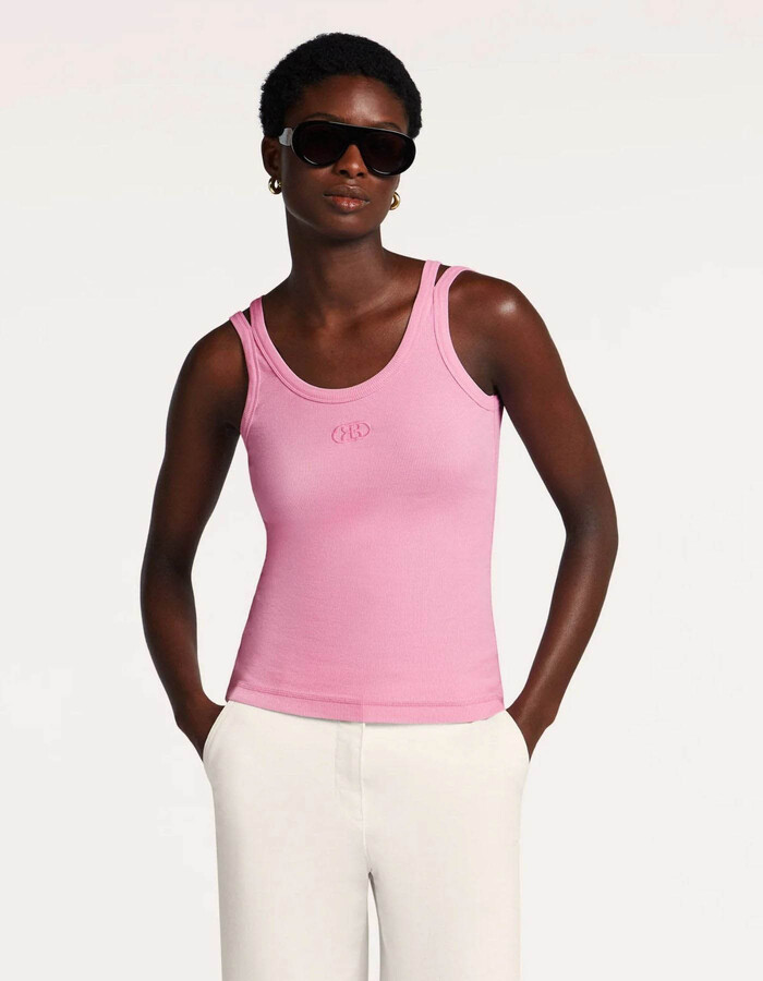 DAX - singlet in roze ribstof met V hals