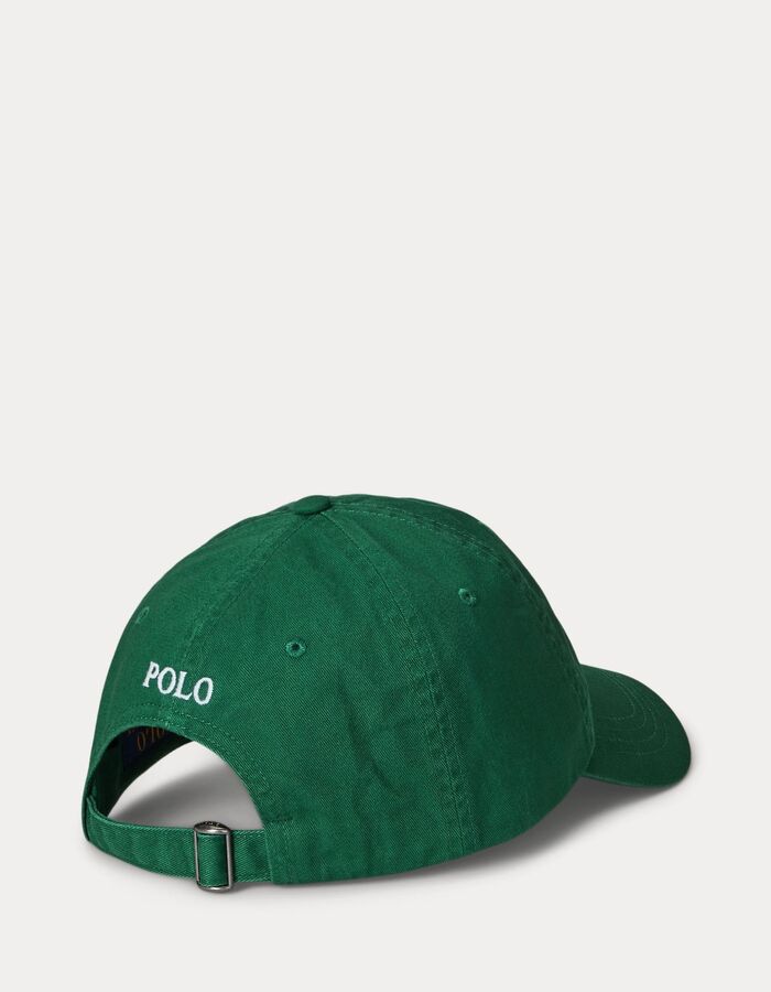 Katoenen chino pet met geborduurd logo
