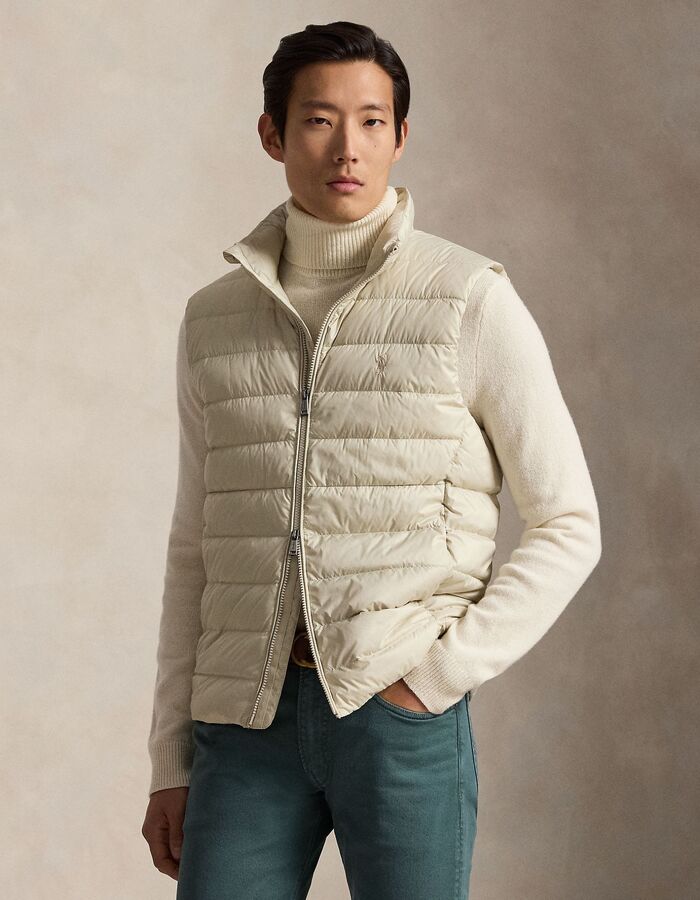 Packable dons bodywarmer in zandkleur