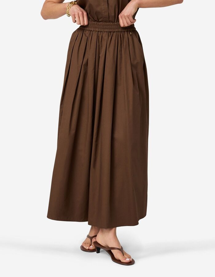 Ibana rok bruin