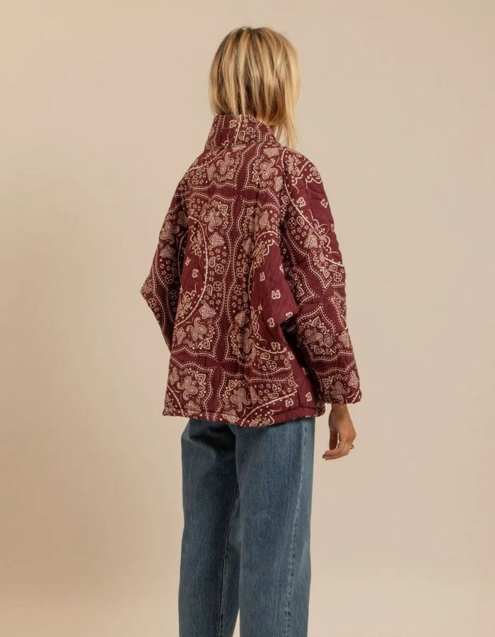 Aokyanos jas bordeaux