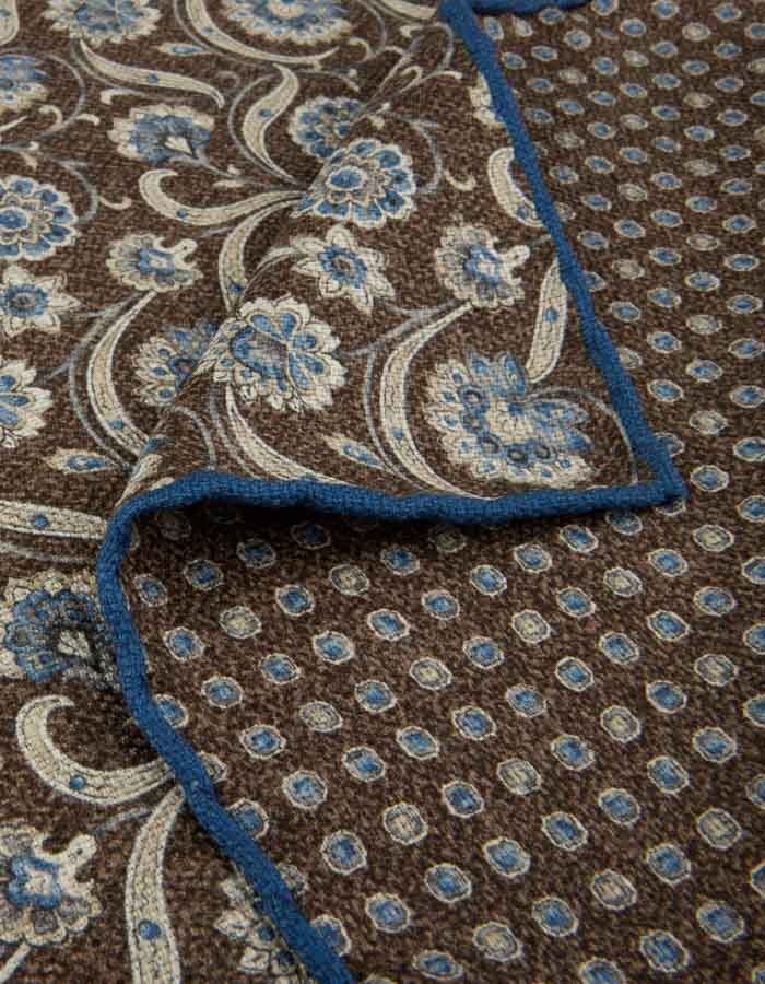 Zijden pochet met print bruin