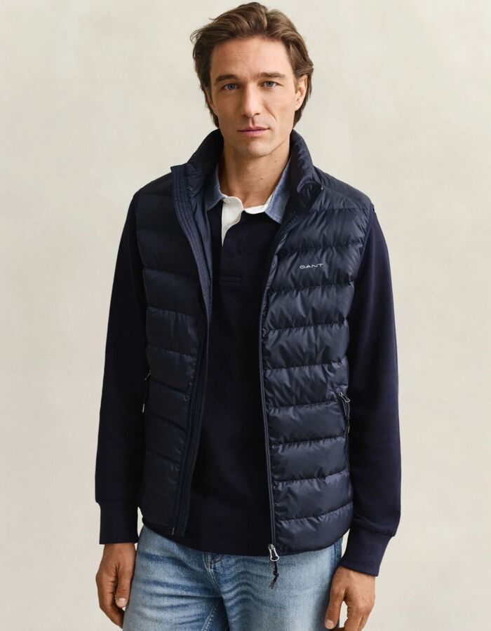 Lichte donsbodywarmer