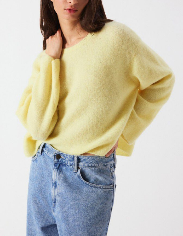 American Vintage pull geel
