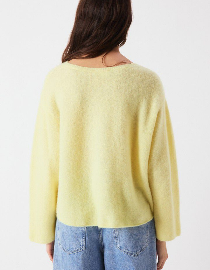 American Vintage pull geel