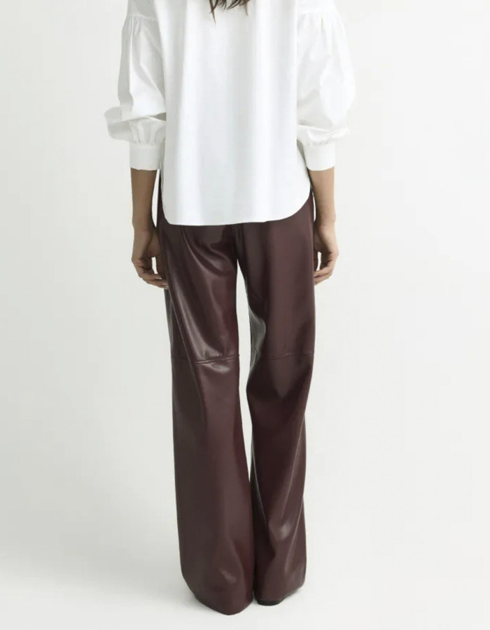 Pietrovic - Rechte broek in faux leather