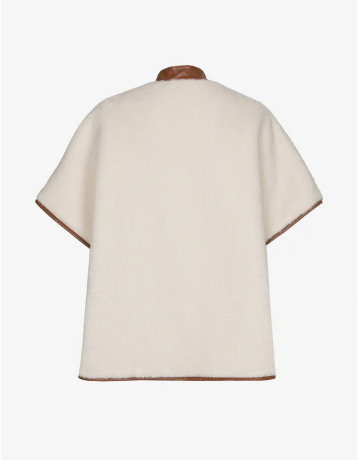 Coema - Cape en tissu teddy avec détails en faux cuir
