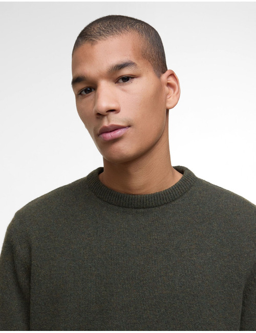 Gebreide ronde hals trui met tartan elleboogpatches