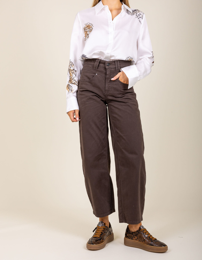 Odele - Pantalon brun à la coupe large moderne