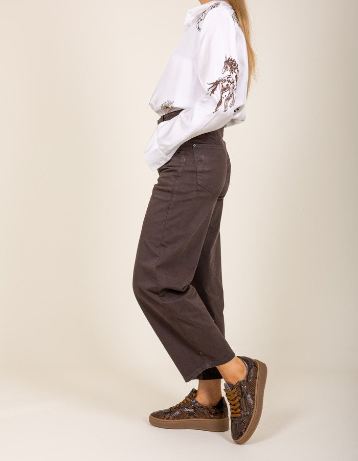 Odele - Pantalon brun à la coupe large moderne