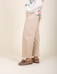 Odele - Pantalon beige à la coupe large moderne