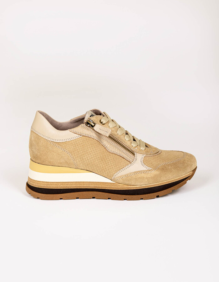 Beige sneakers met gevlochten detail en ritssluiting
