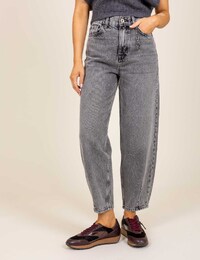 Jean gris coupe tapered