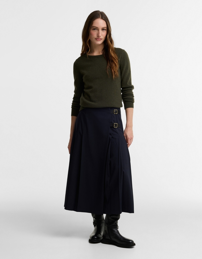 Pull fin dans une élégante teinte vert olive