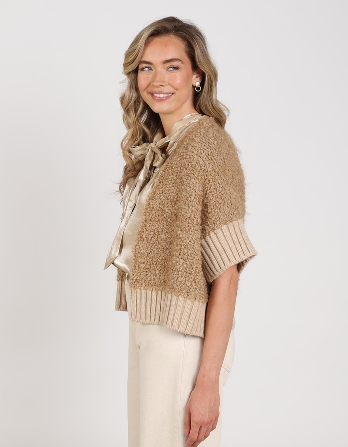 Nukus lange mouw gilet camel