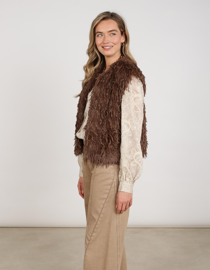 Nukus gilet zonder mouw taupe