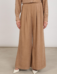 Nukus wijd camel