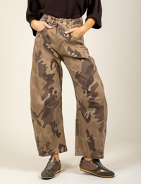 army - Pantalon à imprimé camouflage
