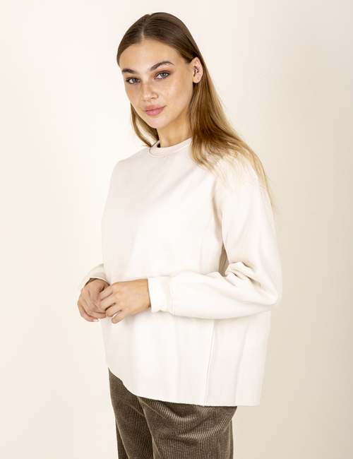 239450_3.JPG