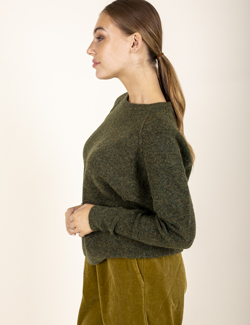 239477_3.JPG