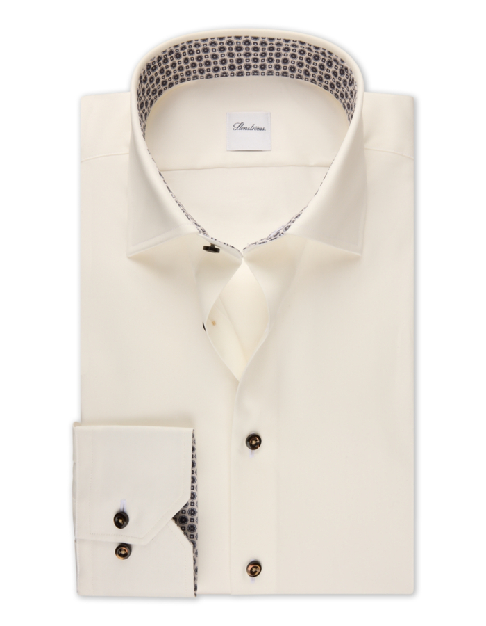 Slimline champagnekleurig twill hemd met contrasterende details