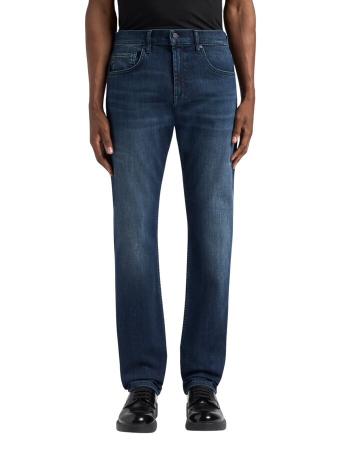 The straight jeans met luxe performance denim