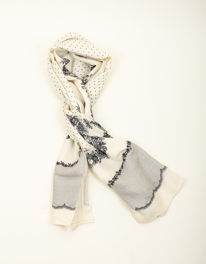 Foulard à imprimé floral romantique et pois