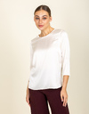 Blouse à col rond et manches trois-quarts écru