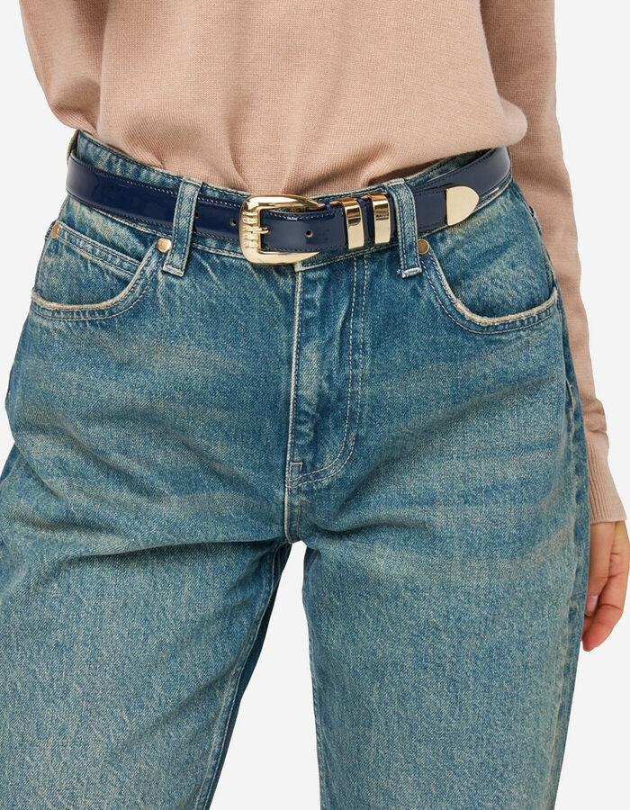 Acro Lak - leren riem met goudkleurige hardware deep navy