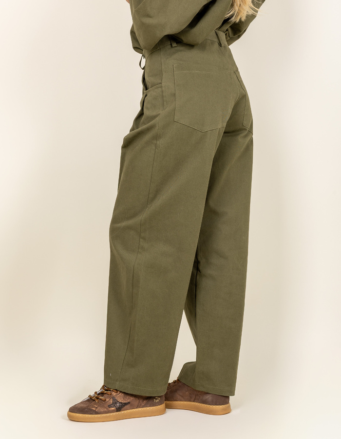 Libon - broek in kaki met rechte pasvorm