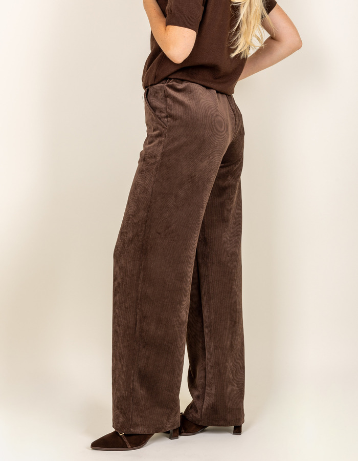 Chula - ribfluwelen broek in bruin