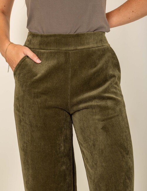 241577_4.JPG