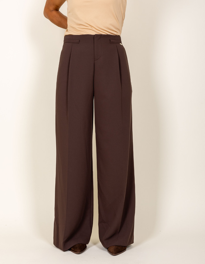 Achel - Pantalon à jambes larges et plis